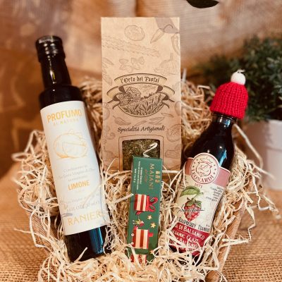 Limonen-Olivenöl, Himbeeren-Essigcreme, Salatkräuter & Nougat